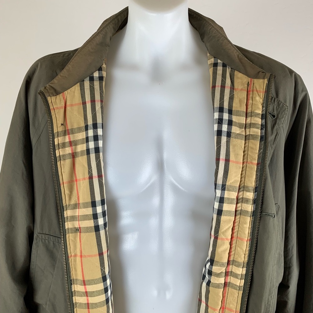 Authentic Burberry Coat. Vintage.